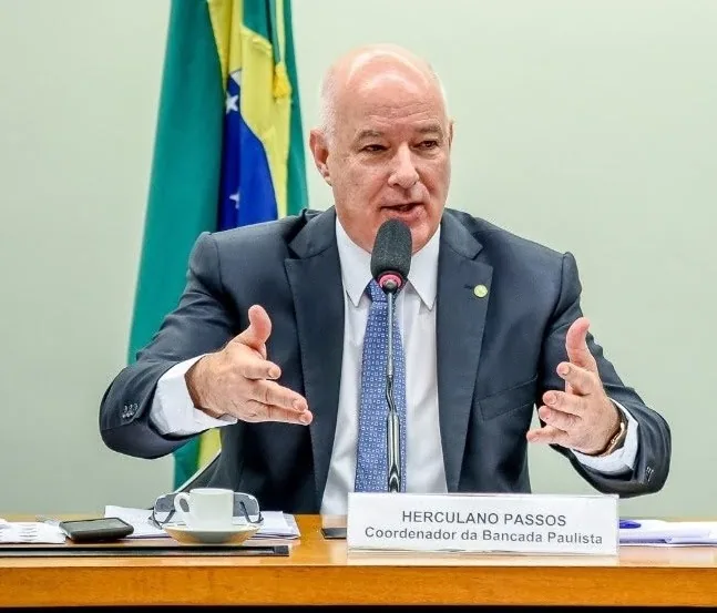Herculano Passos destina R$ 11 milhões para saúde paulista